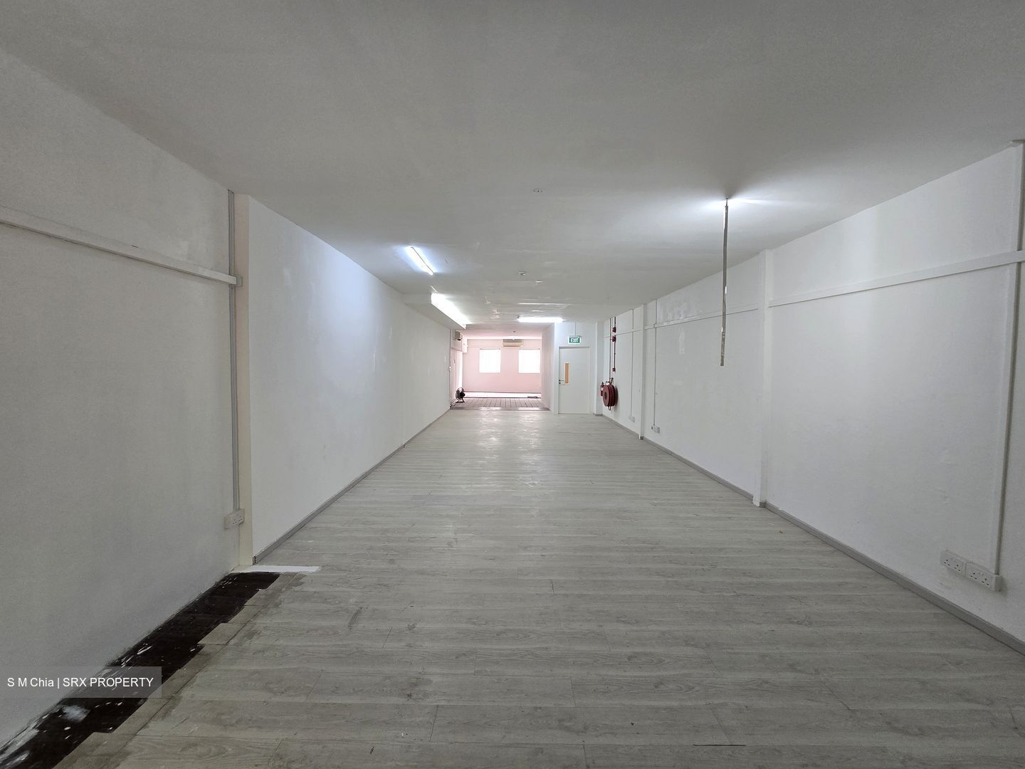 River Valley Road (D9), Office #503439001